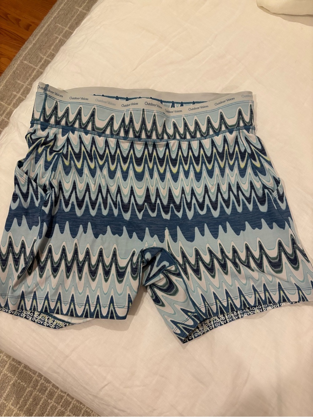 Outdoor Voices Blue Wave-Pattern Women's Bike Shorts
